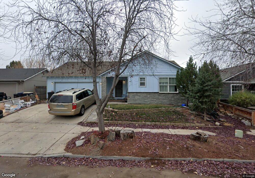 3348 SW Kalama Ave, Redmond, OR 97756 - photo 1