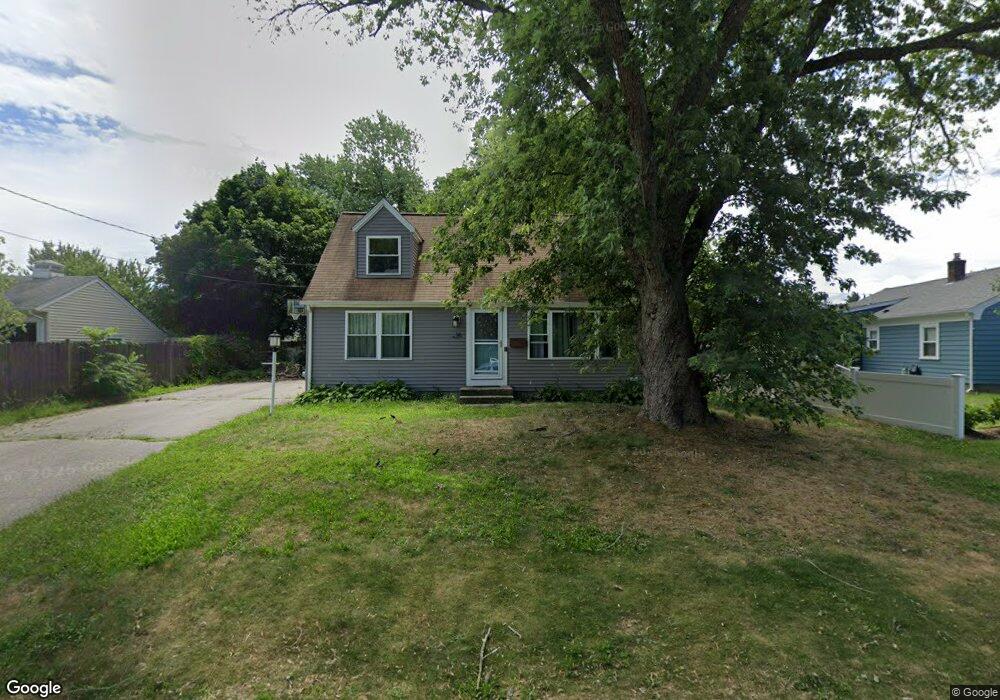 16 Parsonage Dr, Warwick, RI 02889 - photo 1