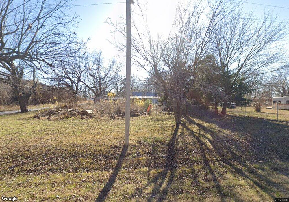 602 W 5th St, Beggs, OK 74421 - photo 1