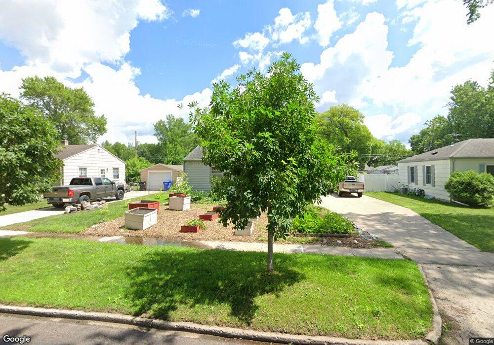 1010 18th St S, Fargo, ND 58103 - photo 1