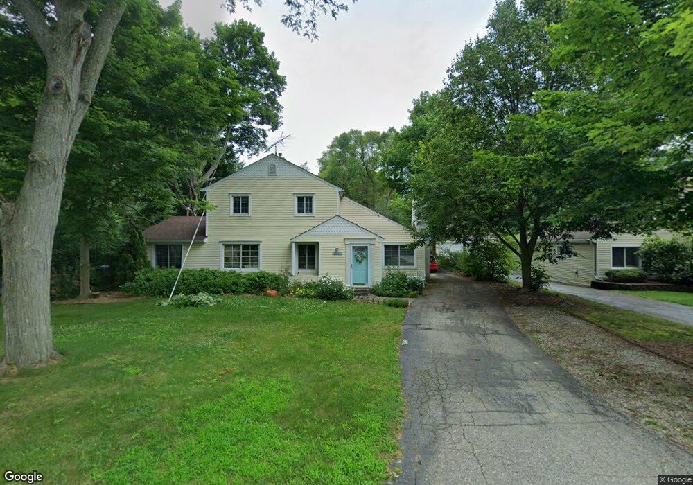 7246 Arrowood Dr, West Bloomfield, MI 48324 - photo 1