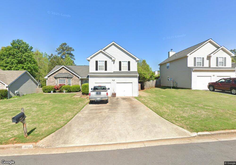 10691 Village Crossing unit 3, Jonesboro, GA 30238 - photo 1