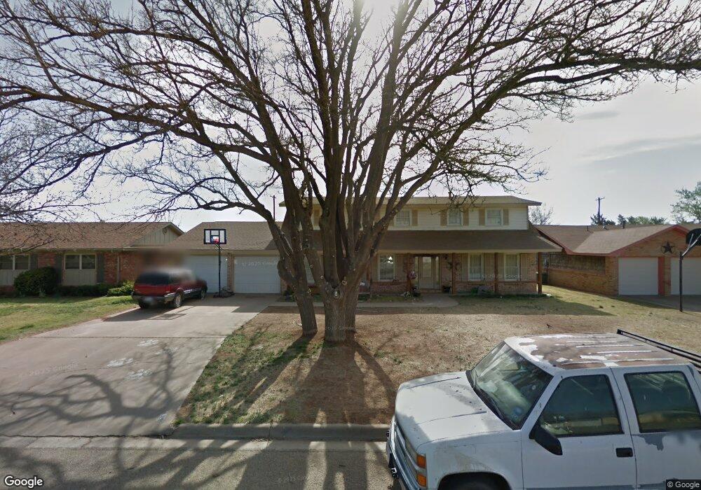 1312 Garland St, Plainview, TX 79072 - photo 1