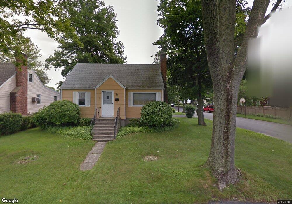 22 Carleton St, Fairfield, CT 06824 - photo 1