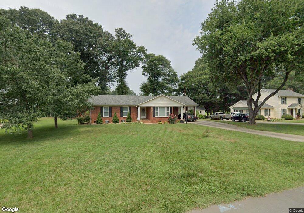 107 Hughey Dr, Gastonia, NC 28056 - photo 1