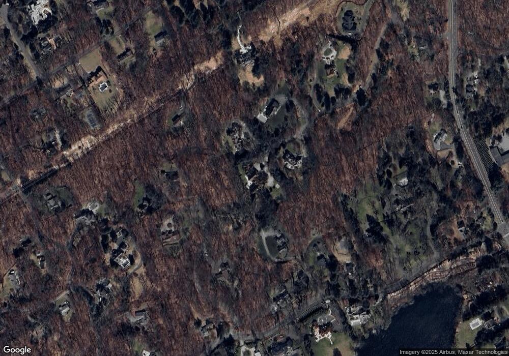 20 Twin Oak Ln, Weston, CT 06883 - photo 1