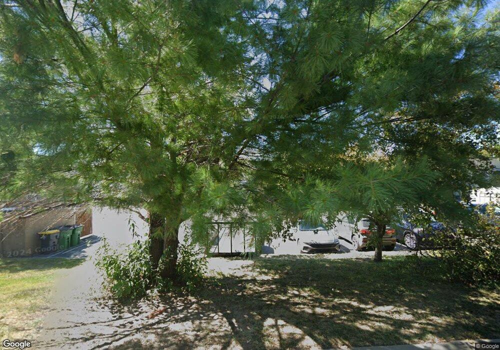 335 NW 12th St, Blue Springs, MO 64015 - photo 1