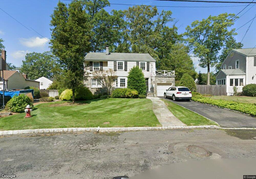 46 Lexington Dr, Livingston, NJ 07039 - photo 1