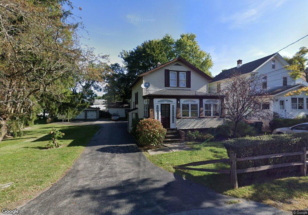 15 de Laval Place unit 1, Poughkeepsie, NY 12601 - photo 1