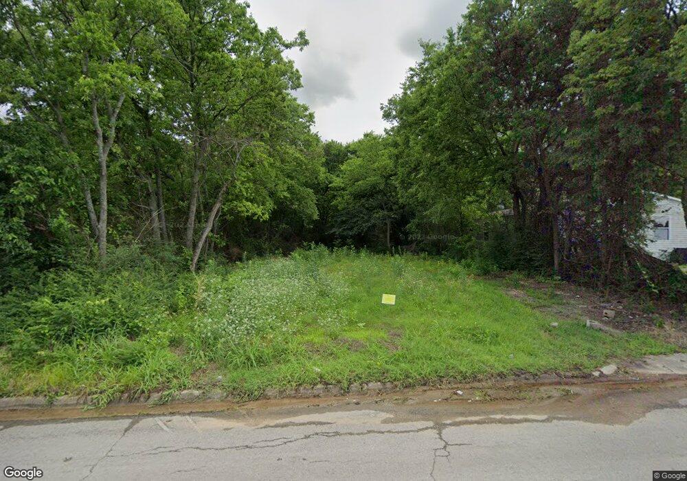 1324 10th Ave NE, Ardmore, OK 73401 - photo 1