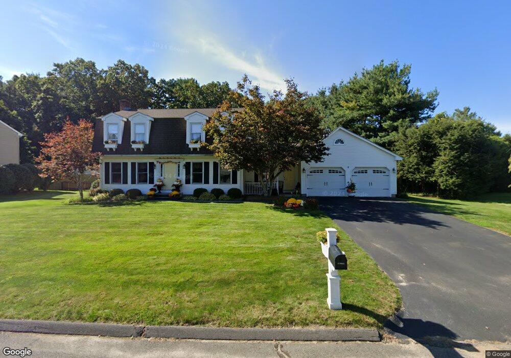 3 Patricia Cir, Enfield, CT 06082 - photo 1