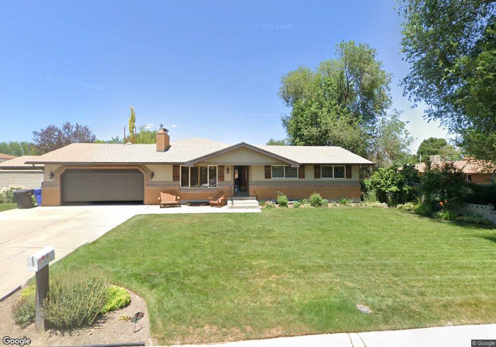 2560 Carson Ln, West Jordan, UT 84084 - photo 1