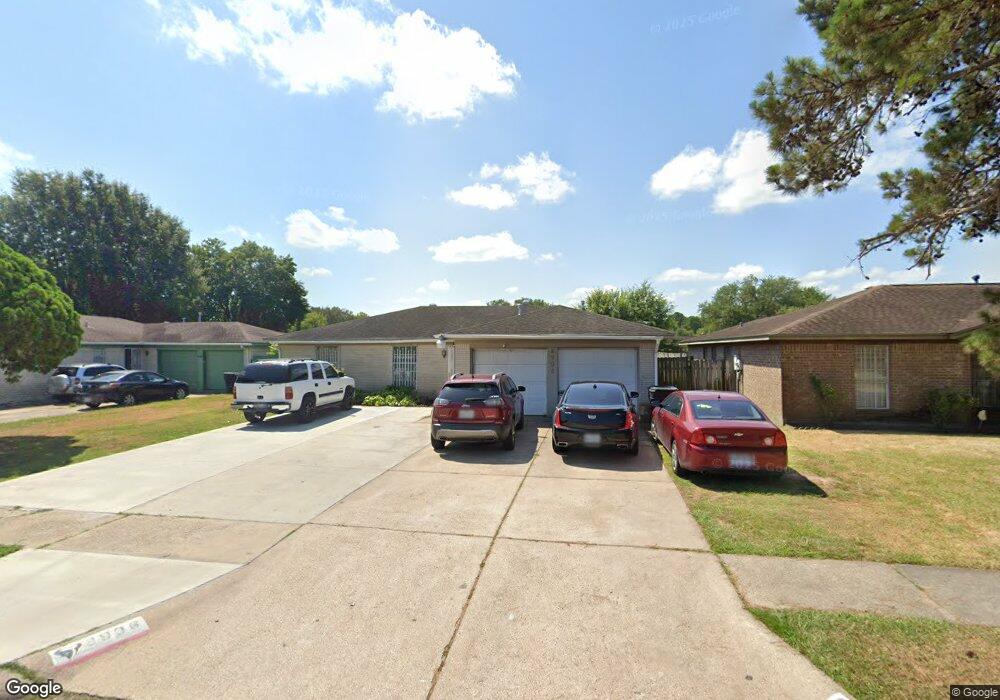 8906 Deer Trail Dr unit 770, Houston, TX 77088 - photo 1