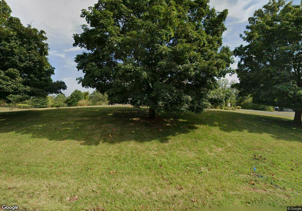 17 Hasbrouck Dr, Franklin Park, NJ 08823 - photo 1