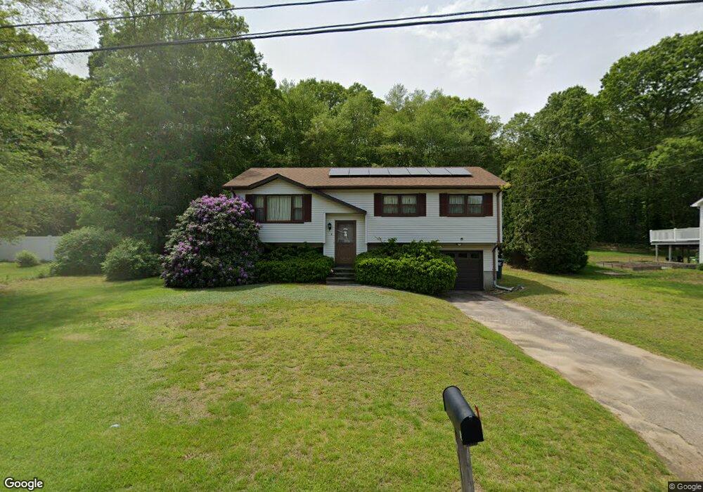 5 Croft Ct, Pawcatuck, CT 06379 - photo 1