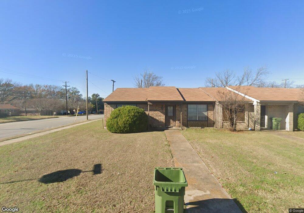 5301 Northridge Blvd, North Richland Hills, TX 76180 - photo 1