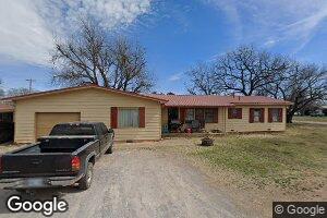 123 S Thompson Ave, Grandfield, OK 73546