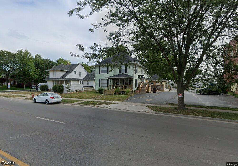 1045 N Main St unit 1045 Apt B, Findlay, OH 45840 - photo 1