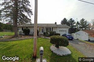 154 Maplewood Dr, Wilkes Barre, PA 18702
