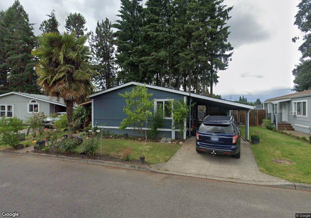 3916 Pacific Cir, Hubbard, OR 97032 - photo 1