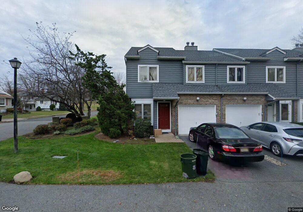 7-36 Cross Meadows unit 1X, Fair Lawn, NJ 07410 - photo 1