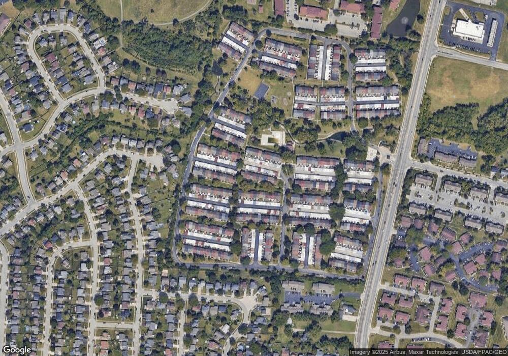 593 Dlyn St, Columbus, OH 43228 - photo 1