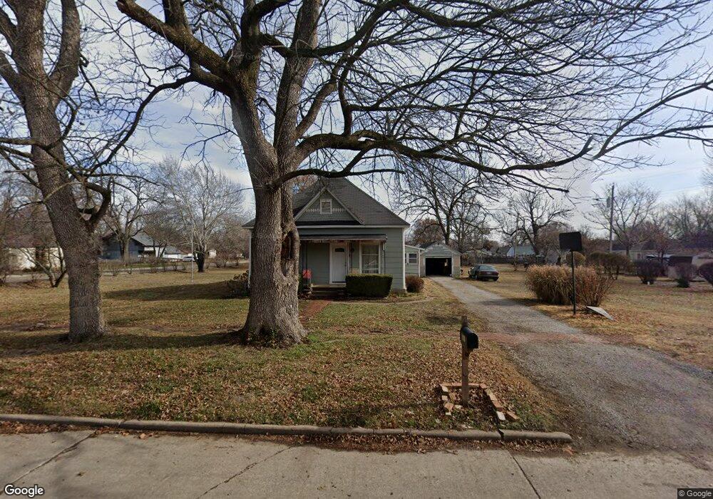 806 S 15th St, Parsons, KS 67357 - photo 1