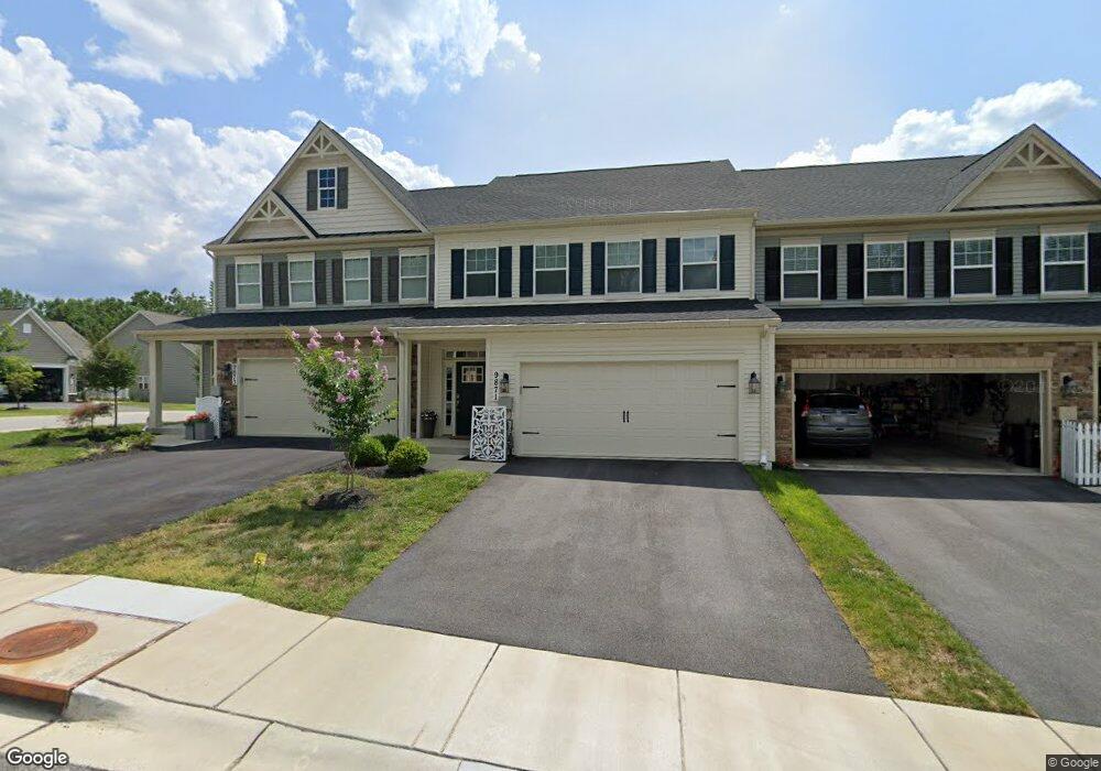 9871 Wilderness Ln, Laurel, MD 20723 - photo 1