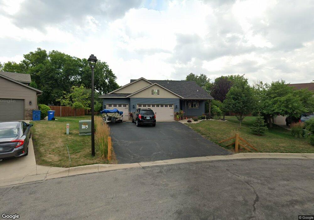 352 Welsh Ct, Sauk Rapids, MN 56379 - photo 1