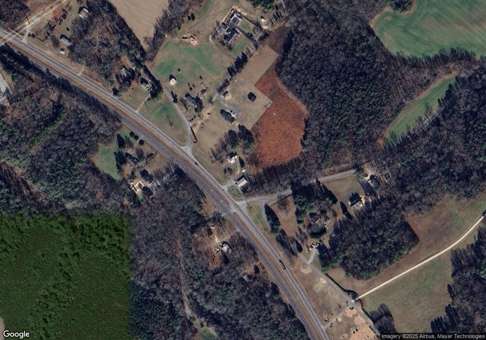 27983 Tidewater Trail unit R, Dunnsville, VA 22454 - photo 1