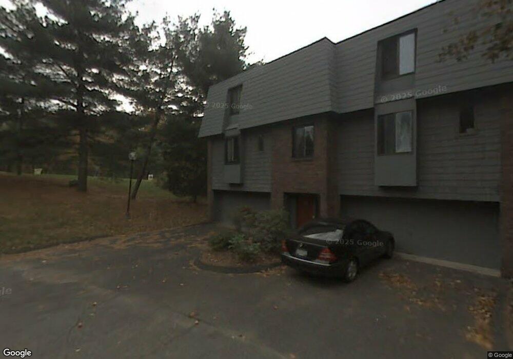 175 Trolley Crossing Ln, Middletown, CT 06457 - photo 1