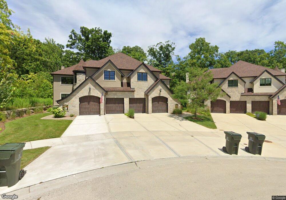 832 Leona Mae Ct, Naperville, IL 60563 - photo 1