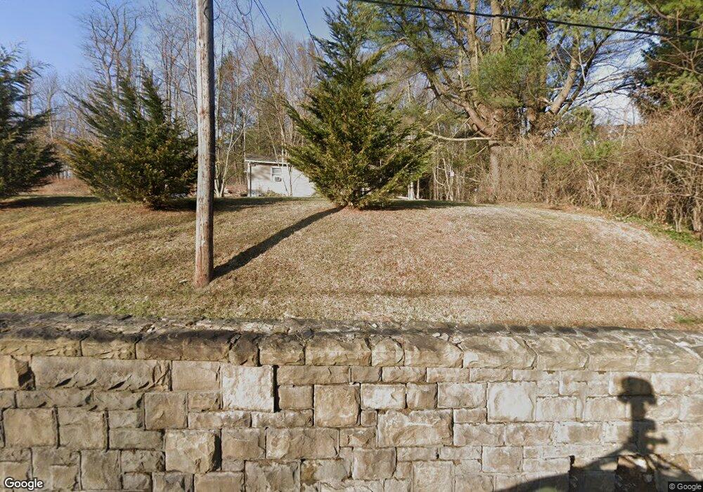 521 N Main St, Moscow, PA 18444 - photo 1