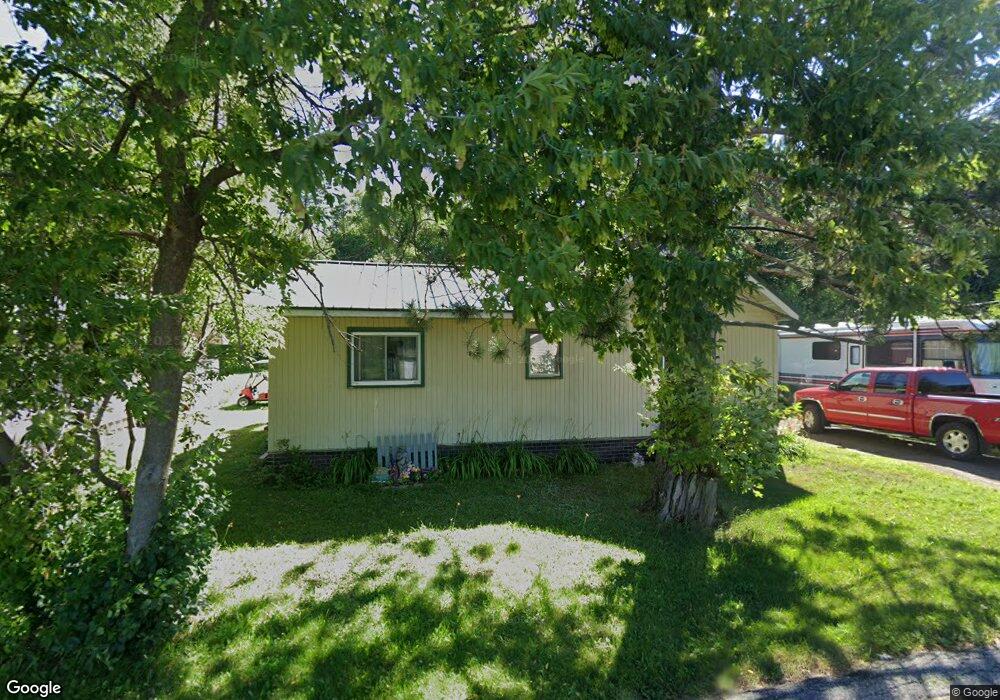 902 Spruce St, Cloquet, MN 55720 - photo 1