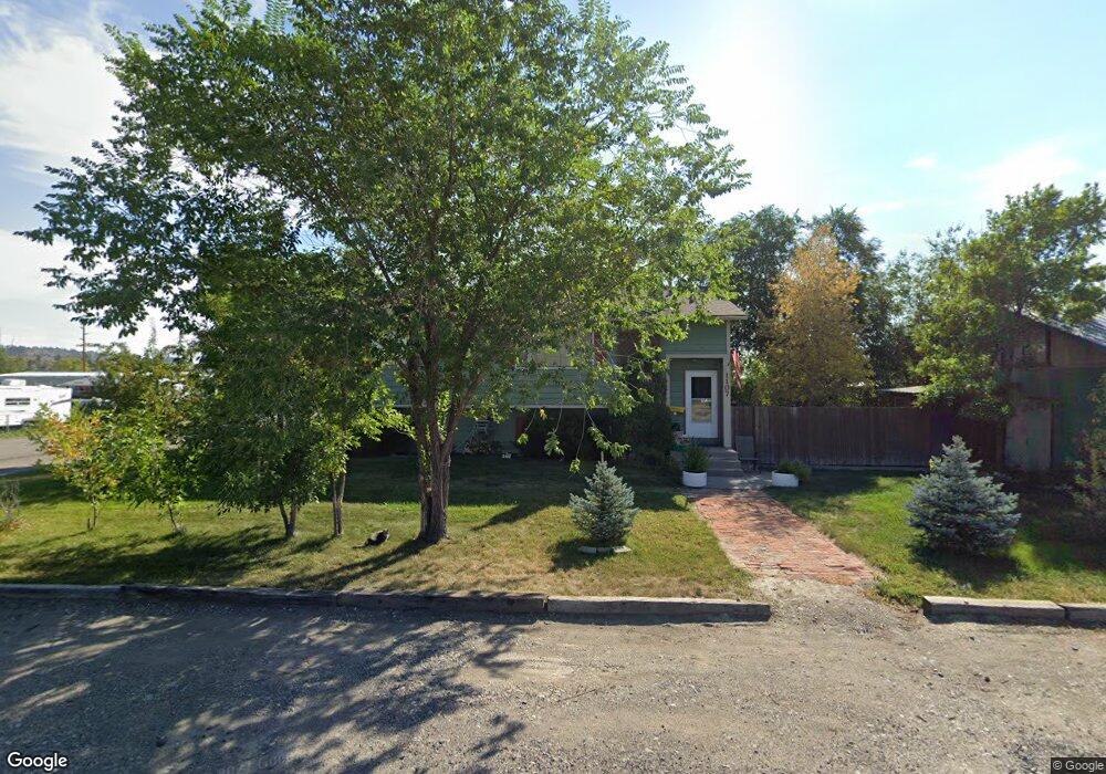1107 E 2nd Ave N, Columbus, MT 59019 - photo 1