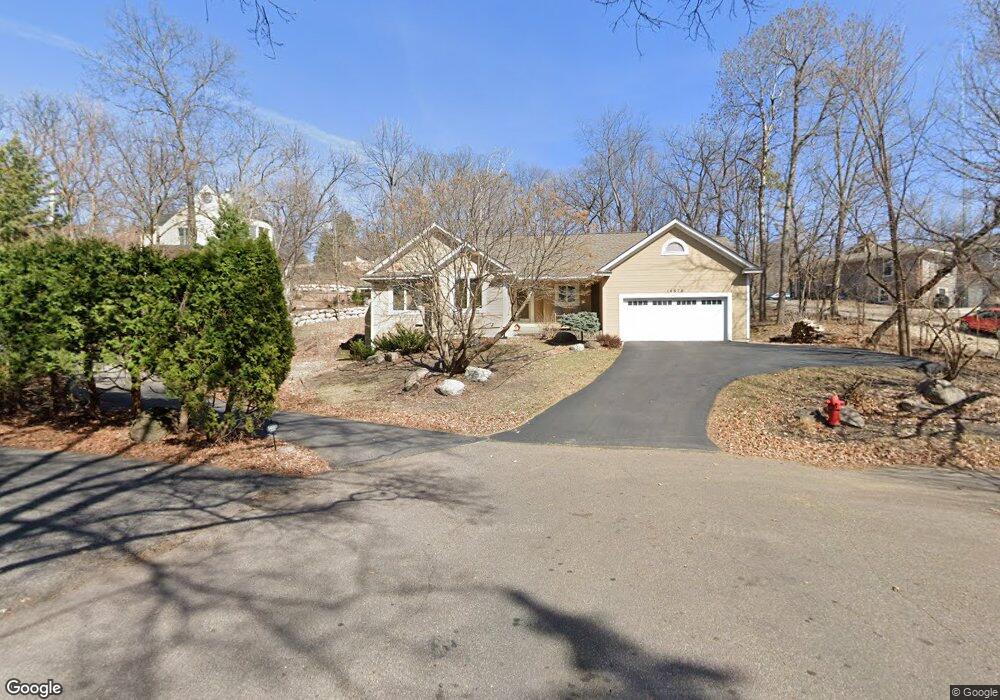 14870 Highland Ln, Minnetonka, MN 55345 - photo 1