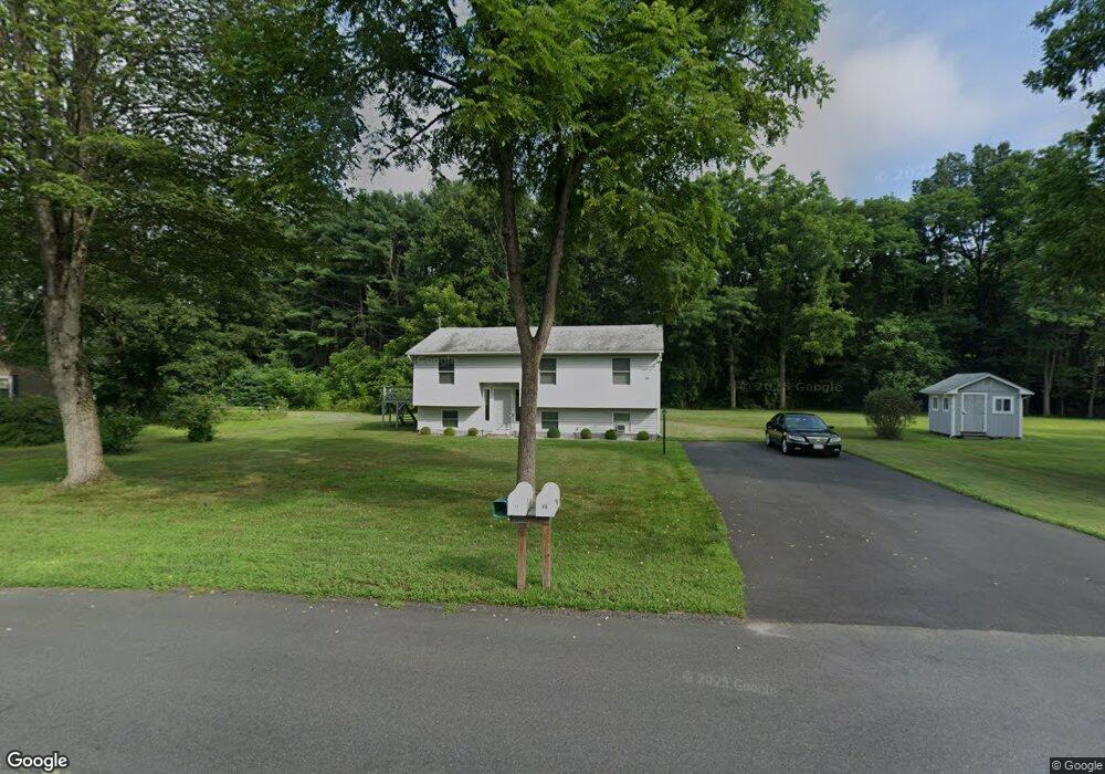 4 Elm Ct, Hatfield, MA 01038 - photo 1