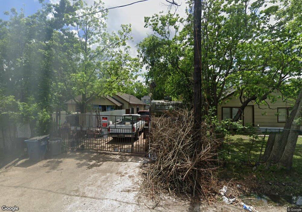 1906 Lone Oak Rd unit 5, Houston, TX 77093 - photo 1