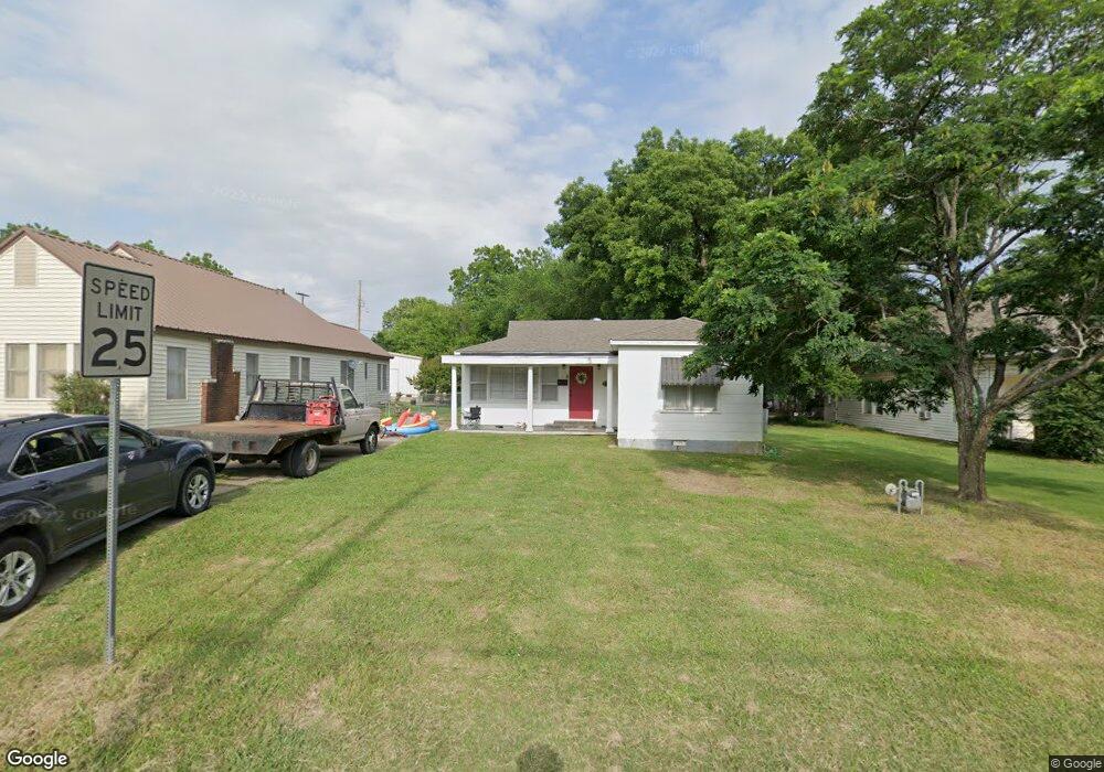 716 E St NW, Ardmore, OK 73401 - photo 1