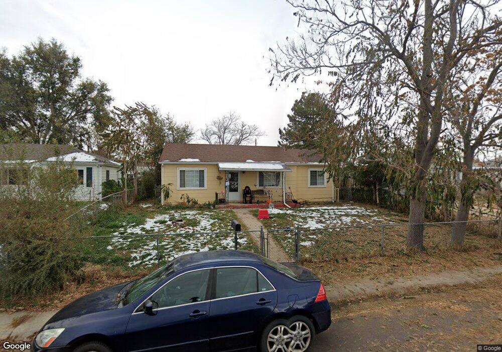 1734 Macon St, Aurora, CO 80010 - photo 1