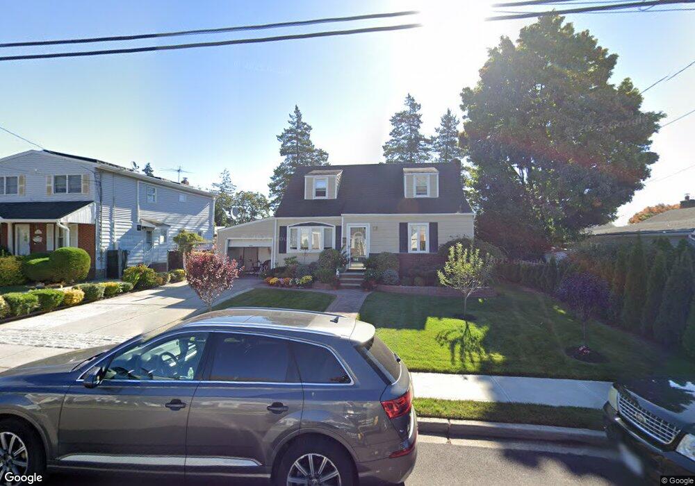 359 Adams Ave, West Hempstead, NY 11552 - photo 1