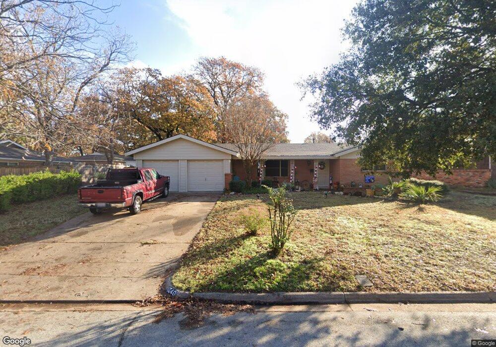 1040 Eunice St, Hurst, TX 76053 - photo 1