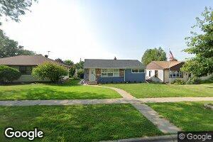 1586 Hoyt Ave E, Saint Paul, MN 55106