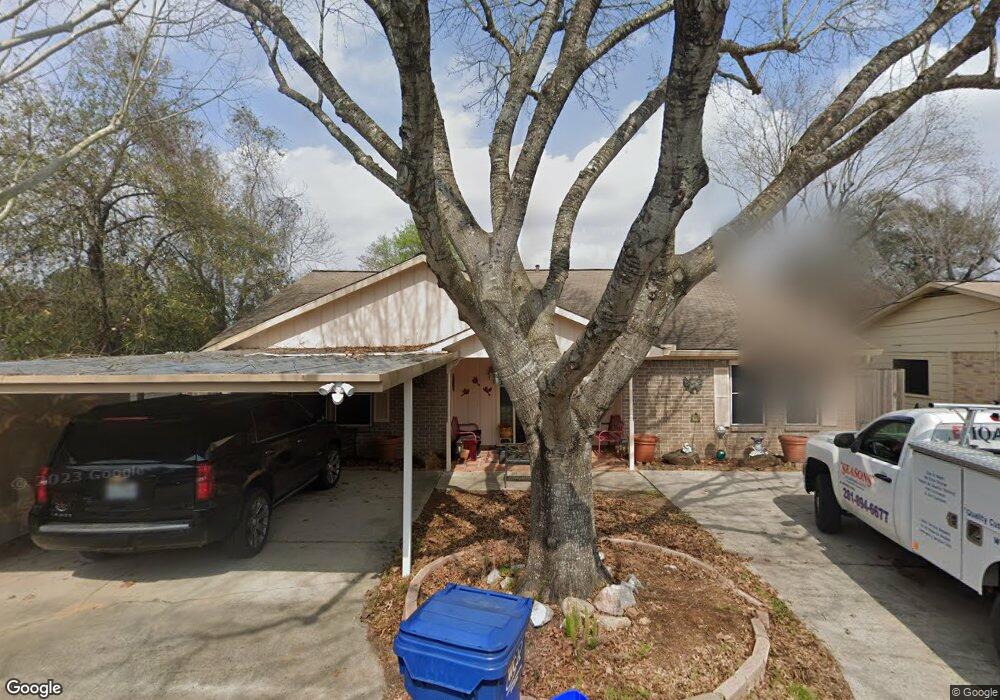 1130 Summit Dr, Tomball, TX 77375 - photo 1