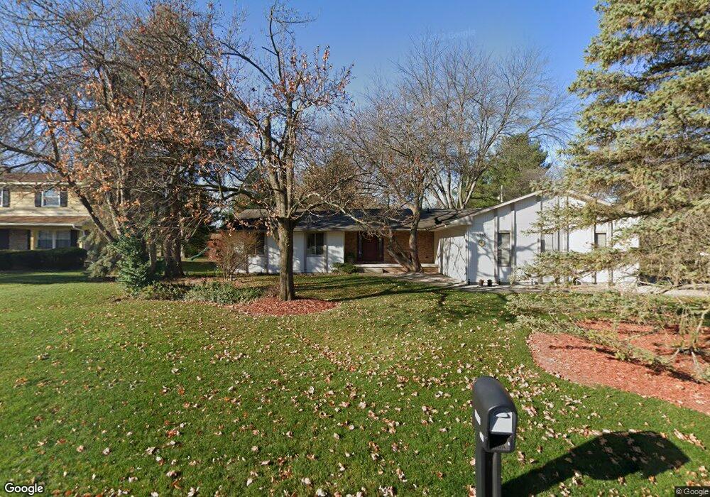 1390 Kennebec Rd, Grand Blanc, MI 48439 - photo 1