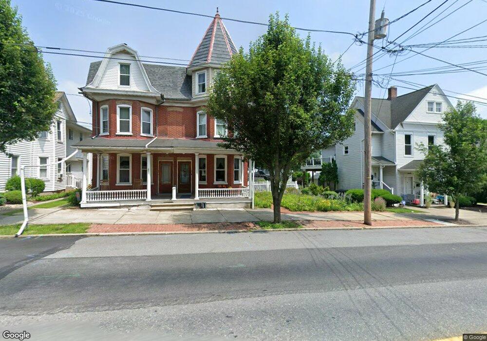 36 N Broad St, Nazareth, PA 18064 - photo 1