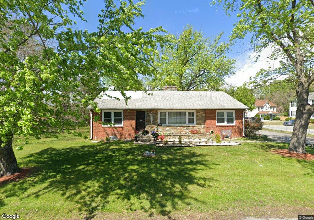 3906 Bedford Way, Suitland, MD 20746 - photo 1