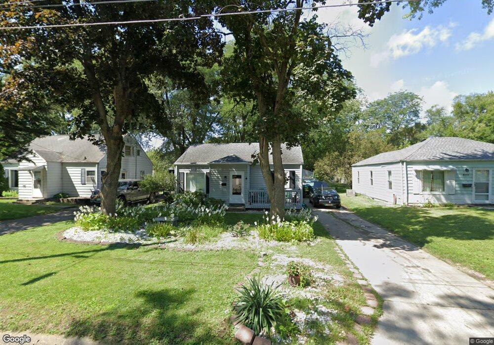 3524 37th St, Des Moines, IA 50310 - photo 1