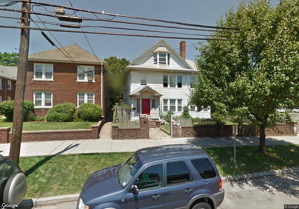 127 Elm St unit 2nd Floor, West Haven, CT 06516 - photo 1