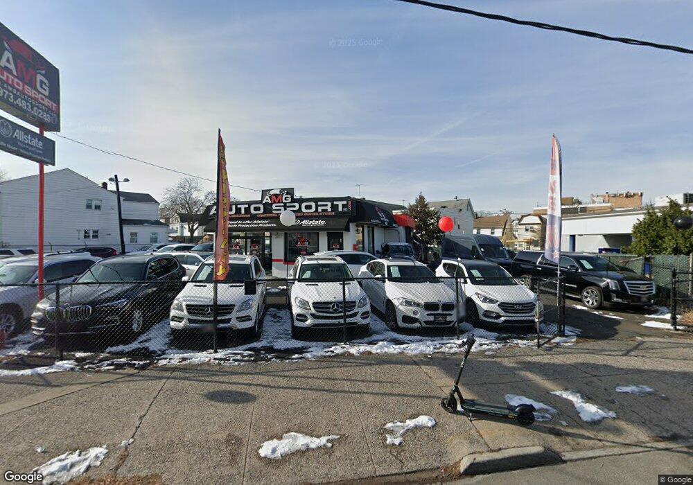 490 Bloomfield Ave, Newark, NJ 07107 - photo 1